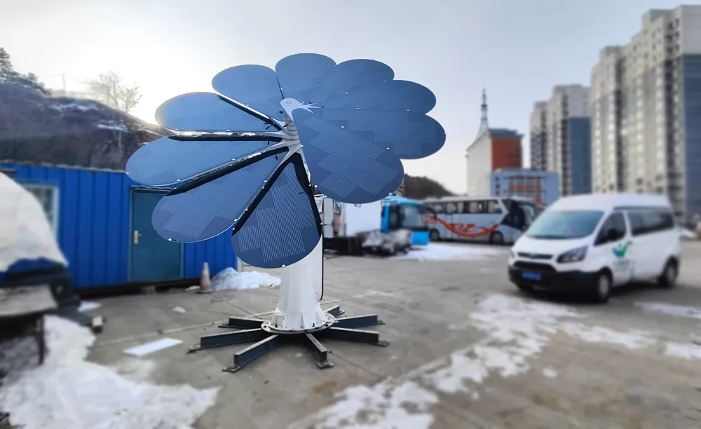 Photovoltaic solar flowers-Global Positioning day  tracking system